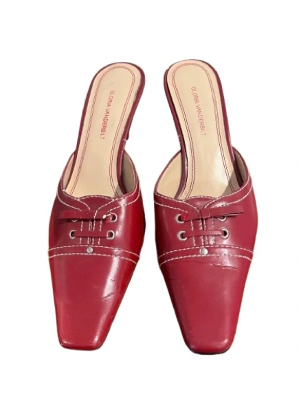 Vintage Gloria Vanderbilt Red Slip On Kitten Heels. Size: 6